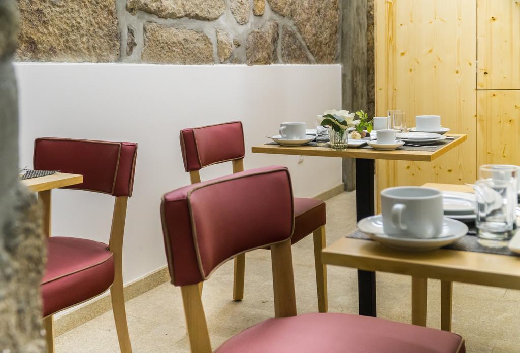 Ribeiredge Guest House Porto Luaran gambar